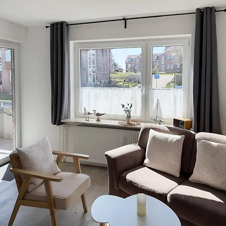 Apartament Bellevue 3 *